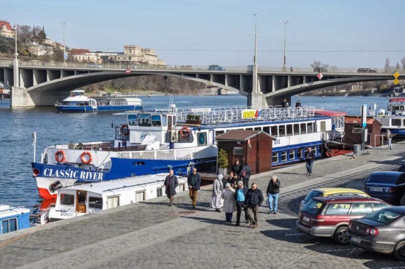 Prague: Panoramic Vltava River Cruise - The Feedback: What Travelers Say