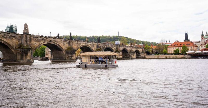 Prague: Party Tiki Boat Sightseeing Cruise with Drinks - What to Expect During the Cruise