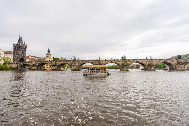 Prague: Party Tiki Boat Sightseeing Cruise with Drinks - Practical Details