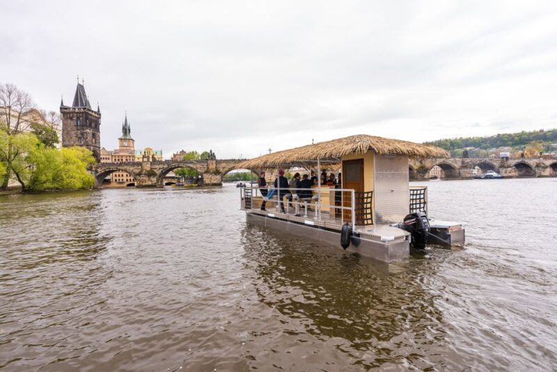 Prague: Party Tiki Boat Sightseeing Cruise with Drinks - Who Is It Best For?