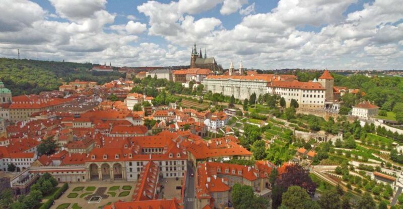 Prague: Prague Castle and Lobkowicz Palace Entry Tickets - What the Experience Offers