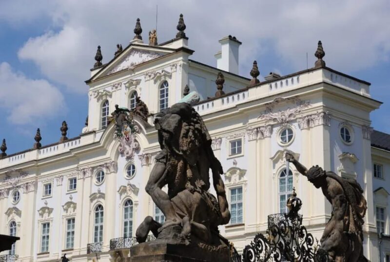Prague: Prague Castle Guided Tour - What Makes This Tour Stand Out?