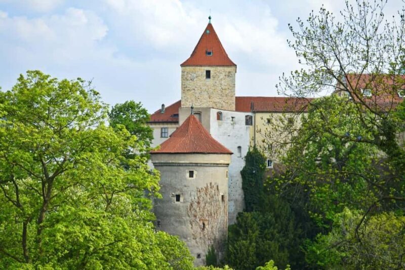 Prague: Prague Castle Skip-the-Line Ticket with Audioguide - Value for Money