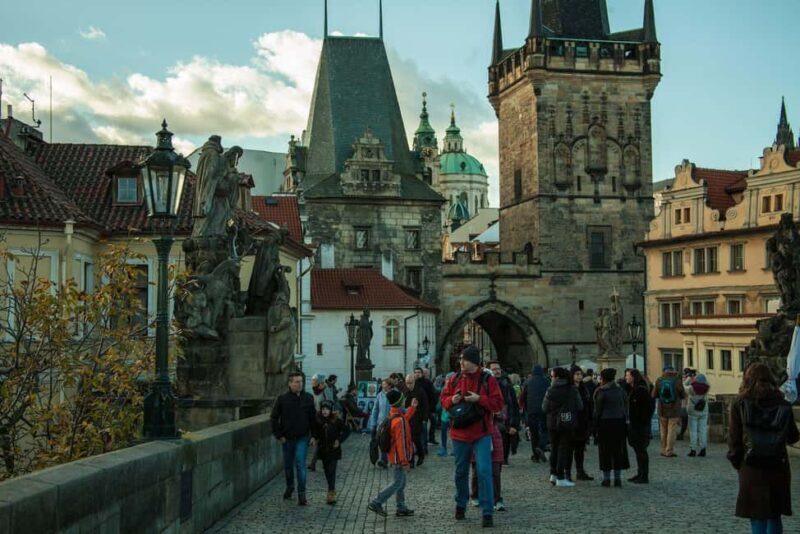 Prague: Prague Castle Tour without interiors in German - A Deep Dive into the Prague Castle Tour Experience