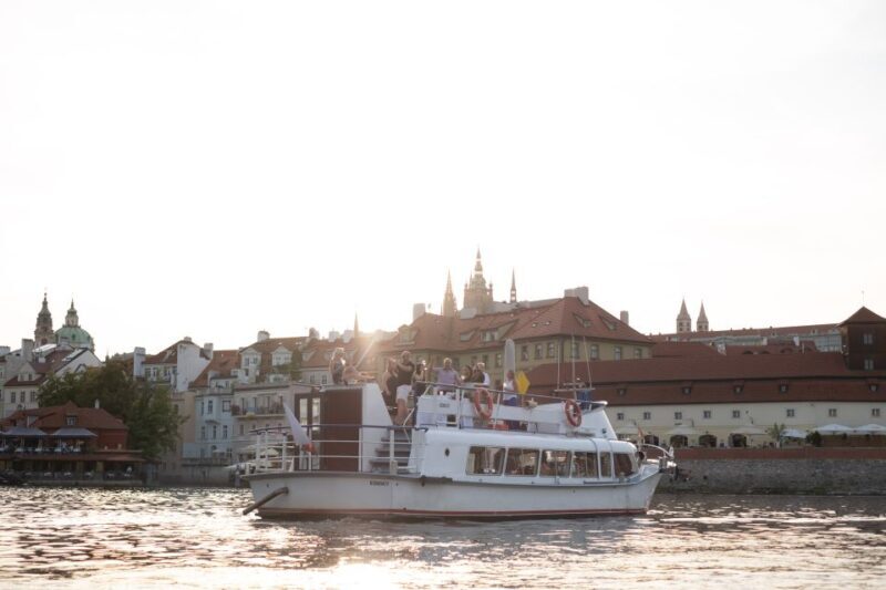 Prague: Private Beer Boat Cruise with Unlimited Beer - Whats the Experience Like?