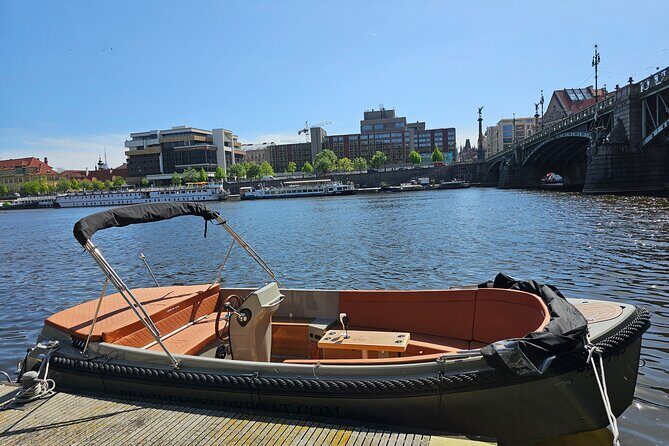 Prague Private Boat Tour - Who Is This Tour Perfect For?