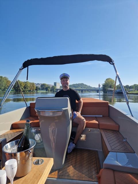 Prague Private Boat Tour - Key Points