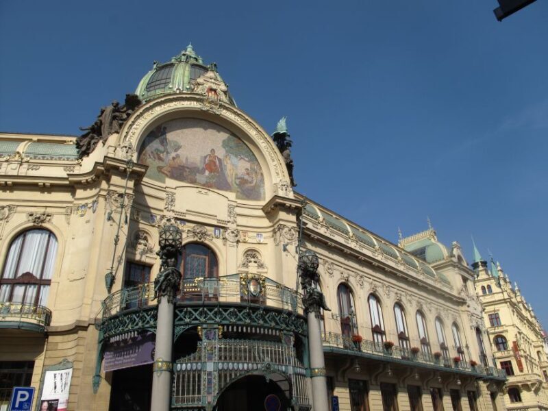 Prague: Private Cubism & Art Nouveau Walking Tour - The Experience in Detail