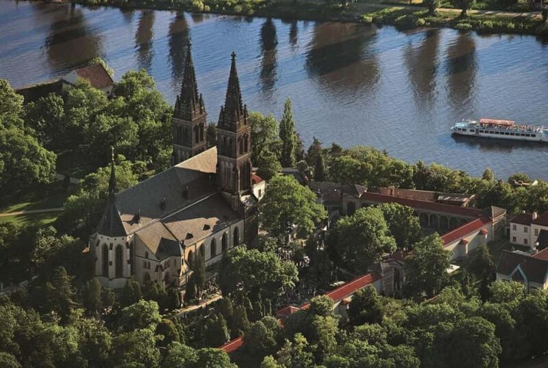 Prague Private Highlights Tour: Castle, Bridge & Old Town - Final Thoughts