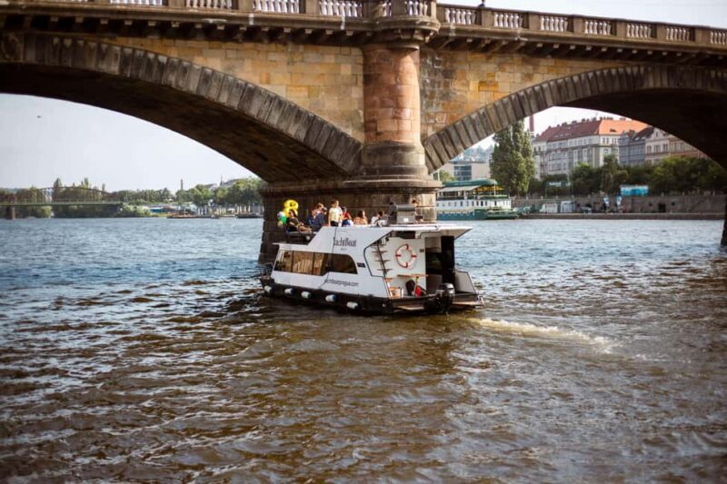 Prague: Private Mini Yacht Cruise on the Vltava River - What to Expect During Your Cruise