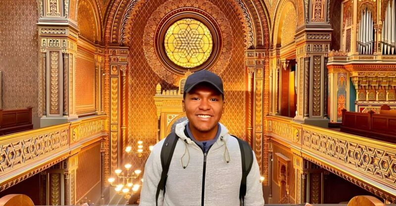 Prague: Private Tour inside the Jewish Cemetery & Synagogues - An In-Depth Look at the Tour Experience