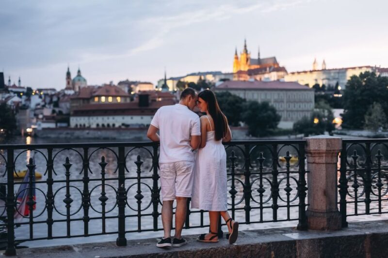Prague: Professional Photoshoot at Prague Castle - Key Points