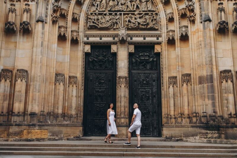 Prague: Professional Photoshoot at Prague Castle - The Photos and Delivery