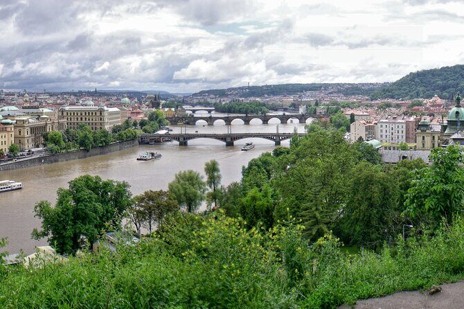 Prague Running Tour: City Highlights And Hidden Places - Analyzing the Value