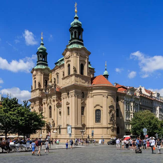 Prague: Russian Prague Tour with a Historian Guide - Walking Through the Experience: The Details
