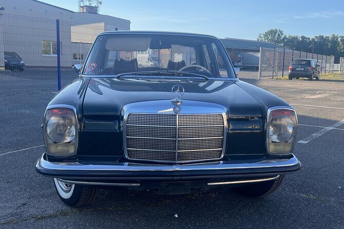 Prague Sightseeing Express Tour in Classic Car - FAQs