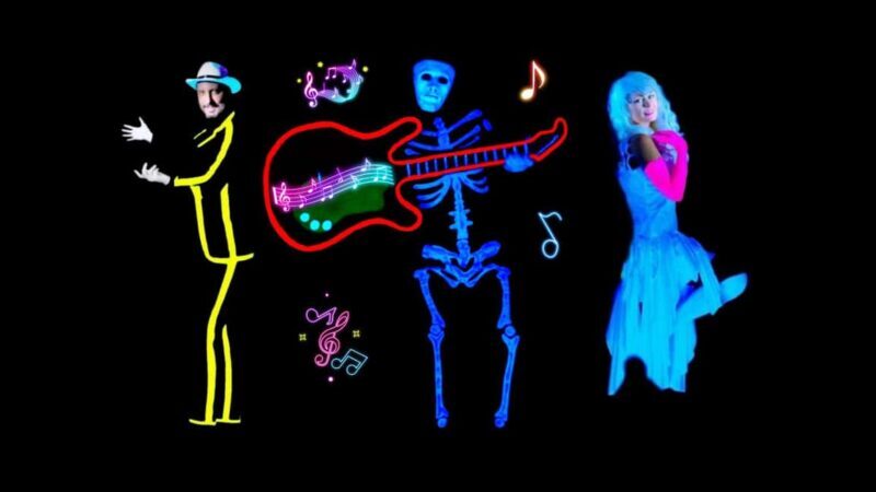 Prague: Underground Black Light Theatre Interactive Show - FAQ