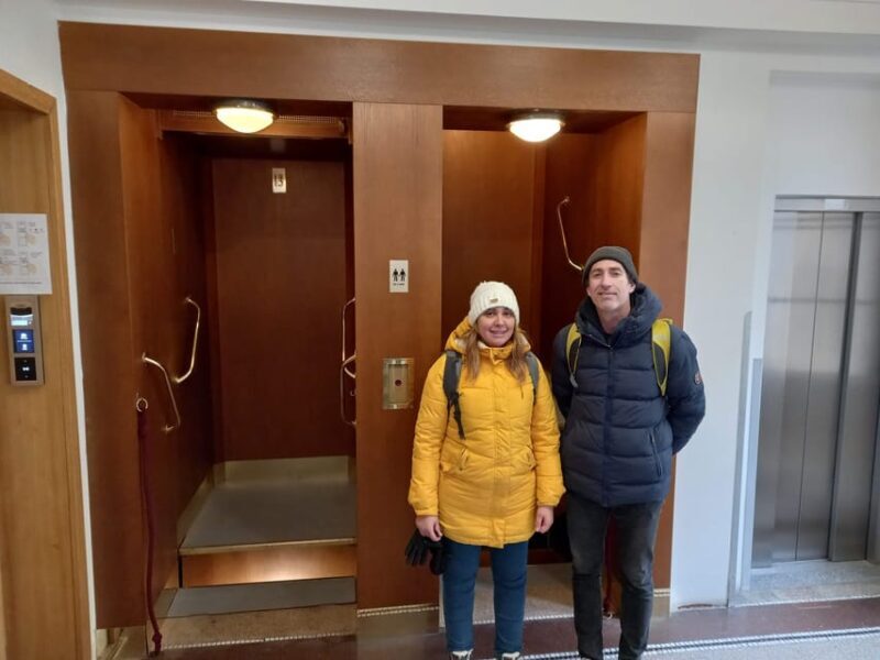 Prague : Visite insolite avec un guide journaliste français - Who Will Enjoy This Tour?