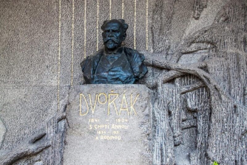 Prague: Vyserad Medieval Castle and Pragues TV Tower - FAQs