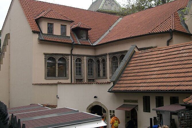 Prague's Jewish Quarter: A Self-Guided Audio Tour - Maisel Synagogue