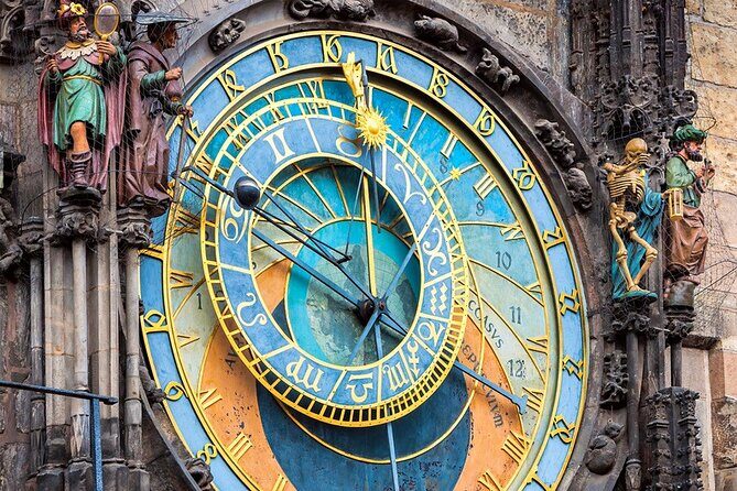 Prague´s Old Town and Charles Bridge Private Walking Tour (Right Riverbank) - What Makes This Tour Special?