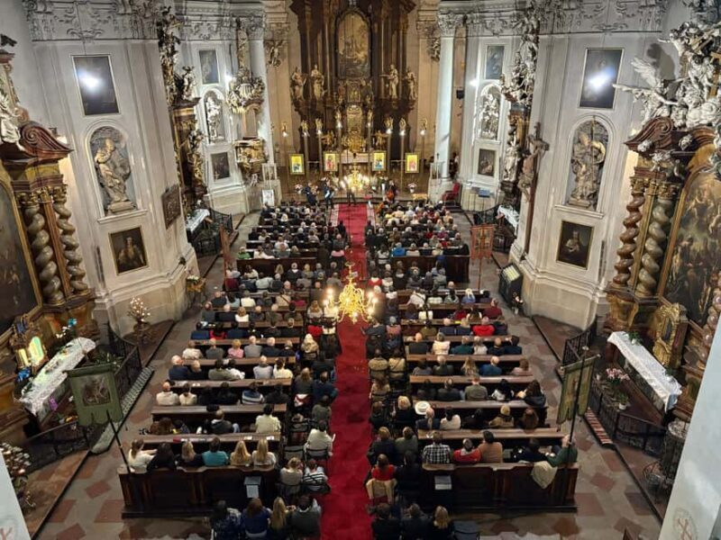 Praha:Vivaldiho koncert ty roních dob a dalí Klementinum - Practical Details: What You Need to Know