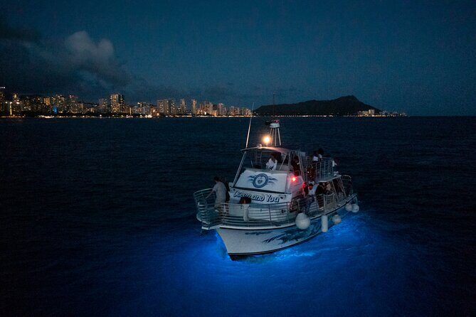 Premier Waikiki Sunset Party Cruise with Live DJ and Full Bar - The Sum Up