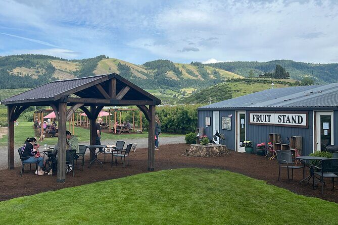 Premium Hood River Wine Tours - What’s Included and Whats Not