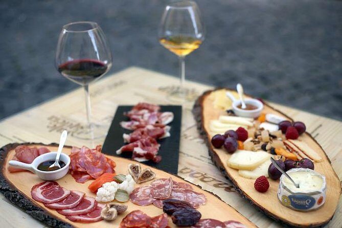 Premium Lisbon Wine and Tapas Tasting - Key Points