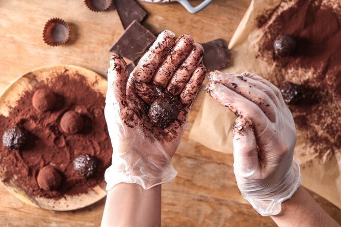 Premium Loose Leaf Tea and Chocolate Tasting - An Inside Look at the Premium Loose Leaf Tea and Chocolate Tasting