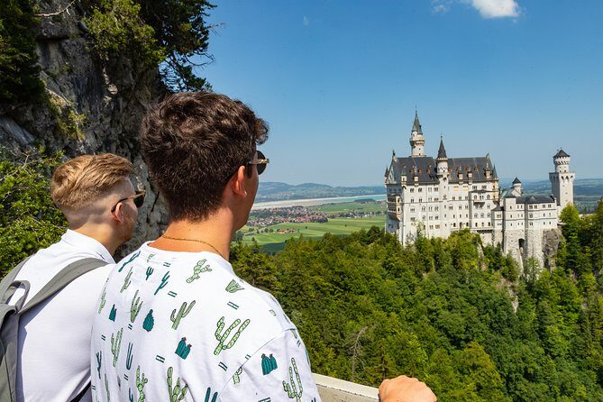 Premium Neuschwanstein Castle and Linderhof VIP Tour from Munich - FAQ about the Premium Neuschwanstein and Linderhof VIP Tour  