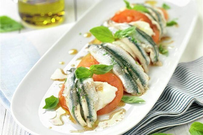 PREMIUM TAPAS TOUR: Paella, Market Tastings, and Winery - Who Will Love This Tour?