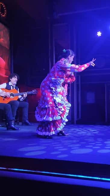 PREMIUM TAPAS TOUR: Paella, Tapas, Winery and Flamenco - Authenticity and Experience Highlights