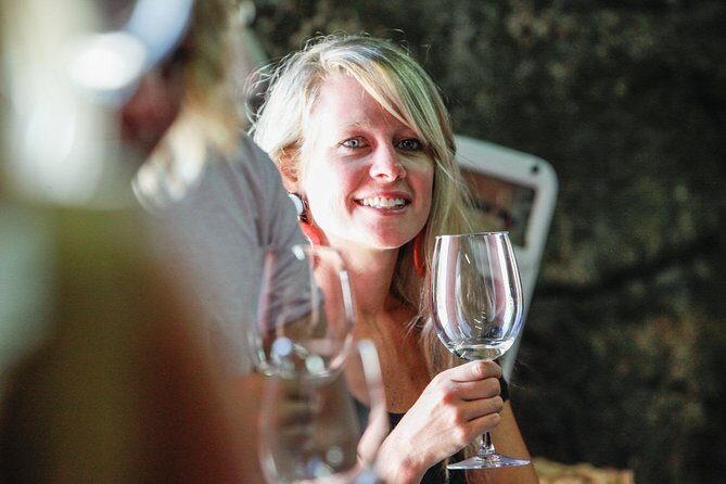 PREMIUM TASTING and TAPAS with GUIDED TOUR - The Experience in Detail