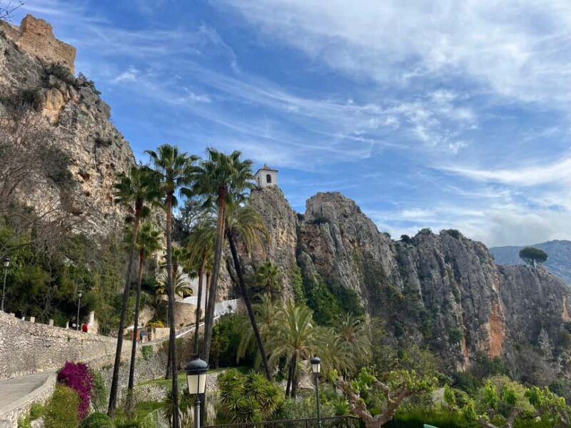 Premium Winery with 7 Tastings & Castle from Alicante and Benidorm - Frequently Asked Questions