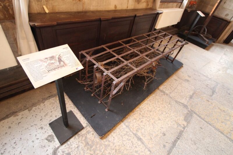 Prisons' Palace: Maleficia, Inquistion torture tools - Who Should Consider This Tour?