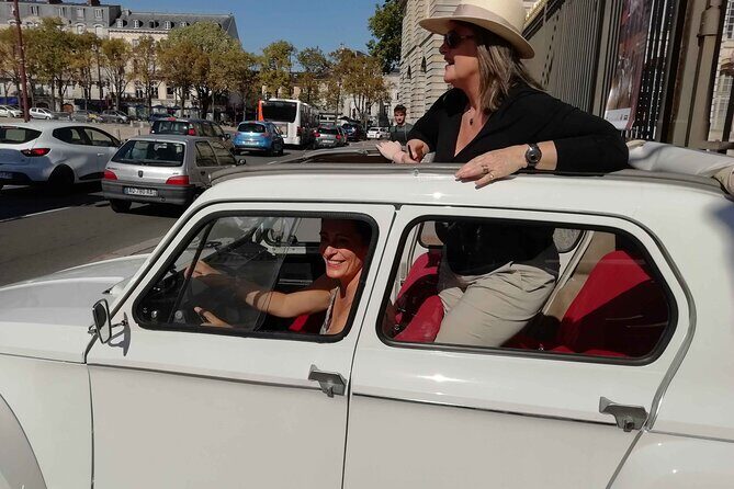 Private 1 hour tour of Versailles in a Vintage Car (2CV) - Discovering Versailles in a Vintage Car