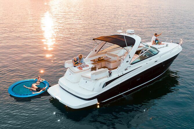 Private 2 hour Newport Beach 42ft Exotic Yacht Cruise! - A Closer Look at the Private Newport Beach Yacht Cruise