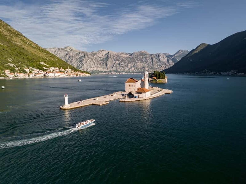 Private 2-hour Our Lady of the Rock & Perast by speedboat - Why This Tour Works Well