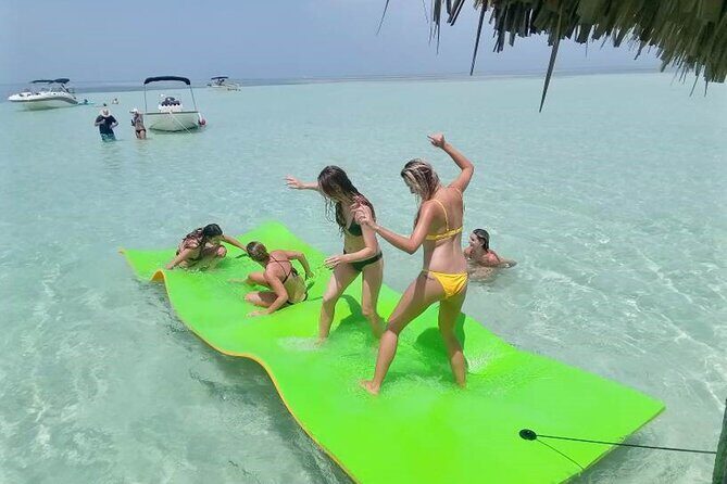 Private 2-Hour Tiki Boat Party in Key West & Mini Sandbar - Who Would Love This Experience?