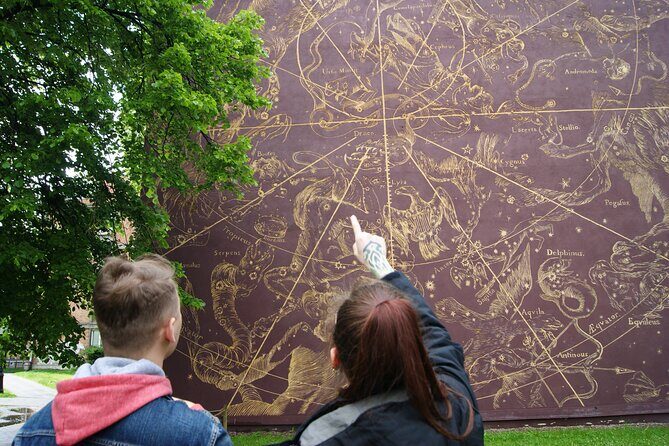 Private 2-Hour Tour with City Game in Gdask - Practical Aspects