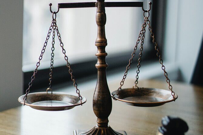 Private 2-Hour Walking Crime Tour in Toronto - Who Should Consider This Tour?