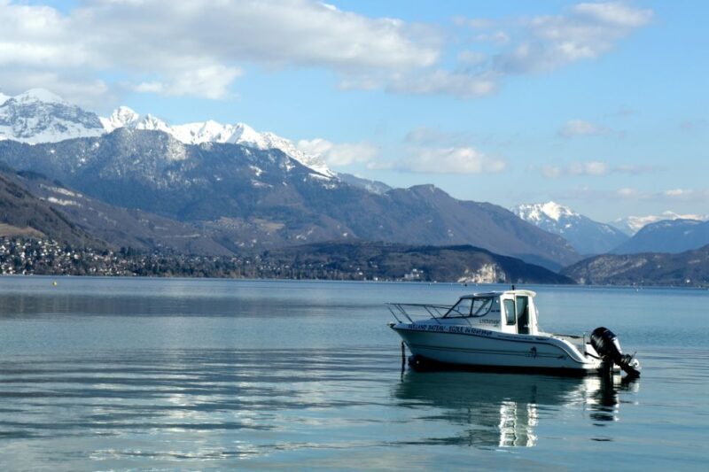 Private 2-hour Walking Tour of Annecy with official guide - FAQs