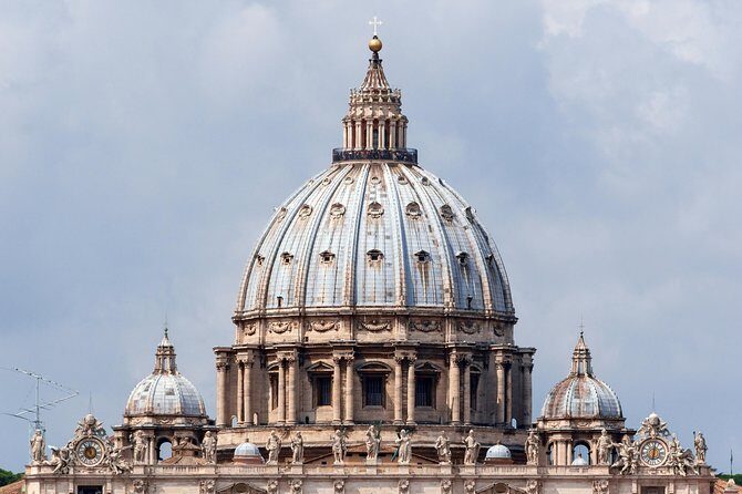Private 3-Hour Vatican Tour with private official tour guide (skip the line) - Key Points