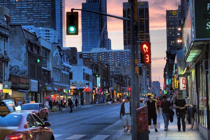 Private 3-hour walking tour of Toronto with licensed tour guide - Exploring Toronto in 3 Hours: What to Expect
