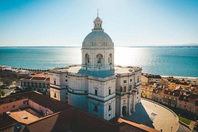 Private 3H Tour by Tuk Tuk Lisbon Essential - Who Is This Tour Best For?