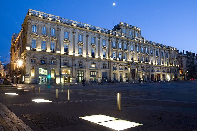 Private 4-hour City Tour of Lyon with driver, guide and Hotel pick-up - FAQ