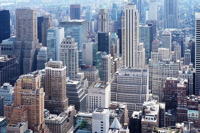 Private 4-hour Walking Tour Downtown and 9/11 Memorial Tour in NY - Exploring the Itinerary