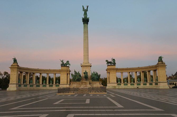 Private 4 Hours Budapest city tour and 3 hours Széchenyi thermal spa relax - Analyzing the Cost and Value