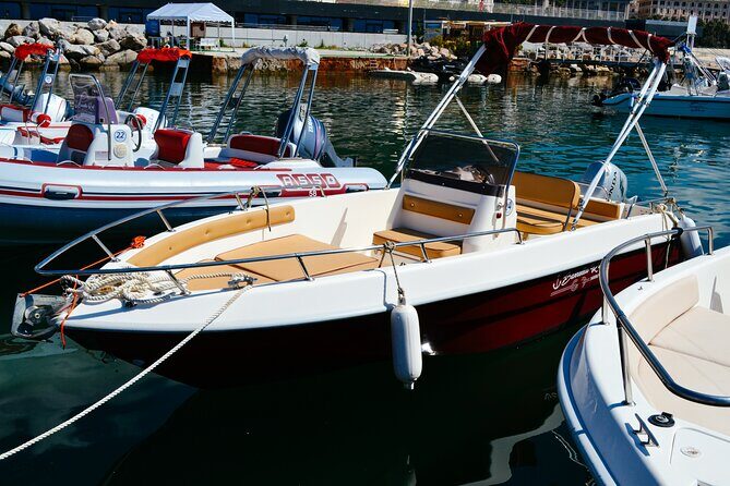 Private 40hp Boat Tour of the Amalfi Coast and Positano - Frequently Asked Questions